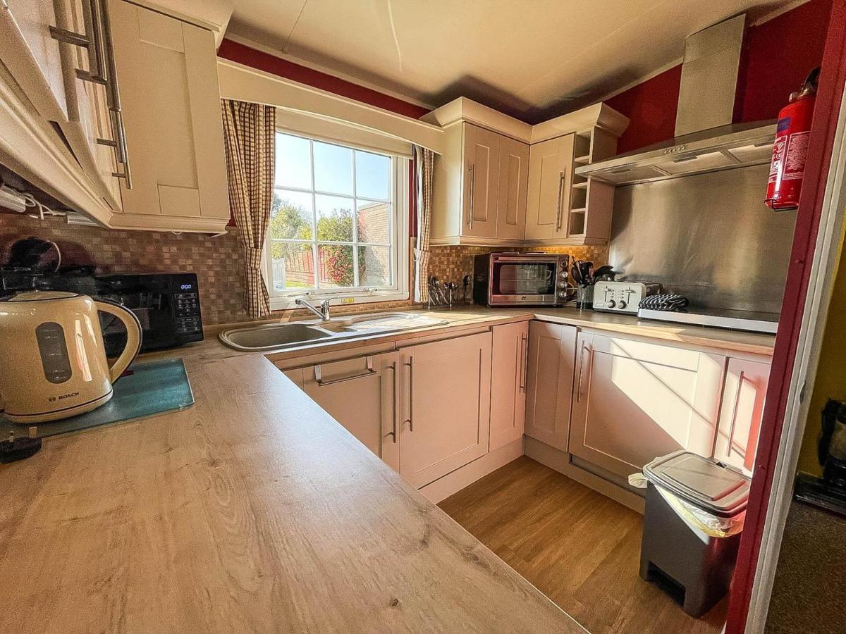 גרייט יארמאות Superb Caravan With Decking Nearby Scratby Beach In Norfolk Ref 50030H מראה חיצוני תמונה